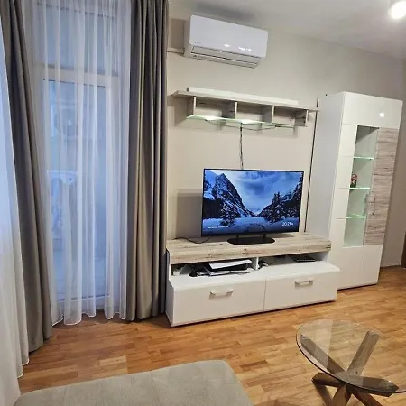 Elena Relax Apartman *